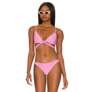 NWOT L Space Chloe Ribbed Wrap Bikini Top in Lilac size M